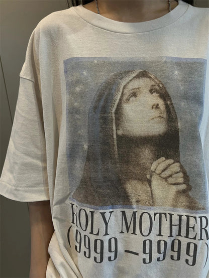 Camiseta de manga corta de la Santa Madre